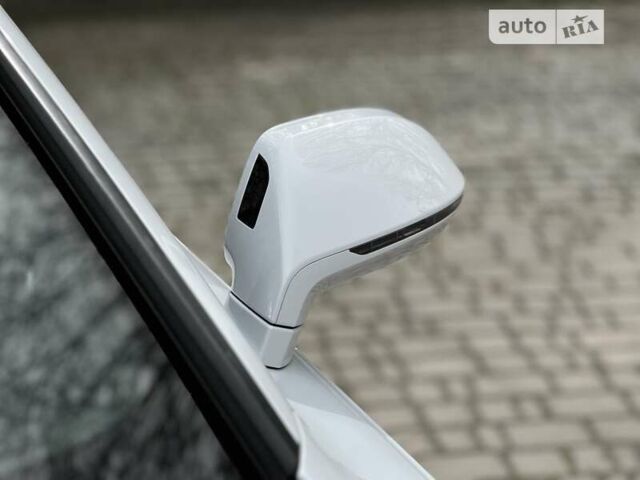 Белый Ауди A7 Sportback, объемом двигателя 3 л и пробегом 142 тыс. км за 25000 $, фото 71 на Automoto.ua