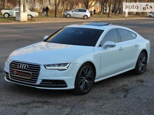 Белый Ауди A7 Sportback, объемом двигателя 2.97 л и пробегом 207 тыс. км за 33333 $, фото 2 на Automoto.ua