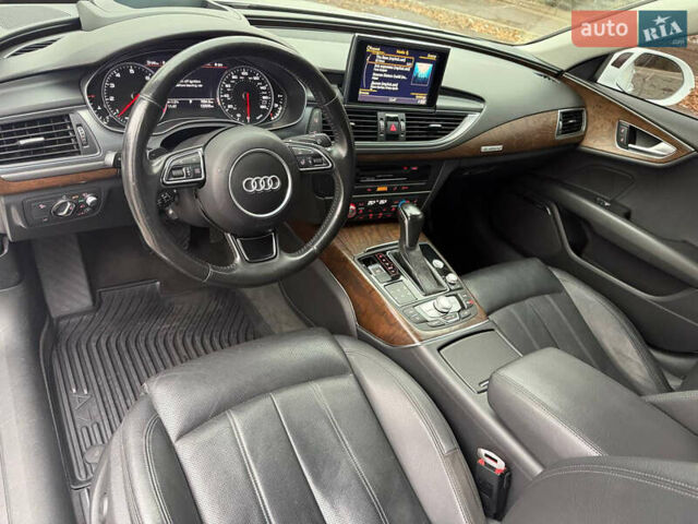 Белый Ауди A7 Sportback, объемом двигателя 3 л и пробегом 130 тыс. км за 20500 $, фото 11 на Automoto.ua