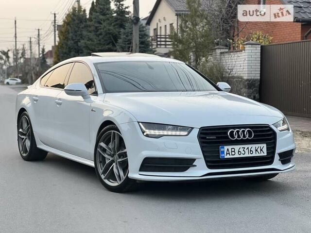 Белый Ауди A7 Sportback, объемом двигателя 3 л и пробегом 142 тыс. км за 25000 $, фото 1 на Automoto.ua