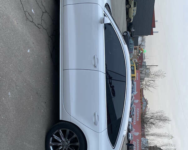 Белый Ауди A7 Sportback, объемом двигателя 3 л и пробегом 130 тыс. км за 21200 $, фото 3 на Automoto.ua