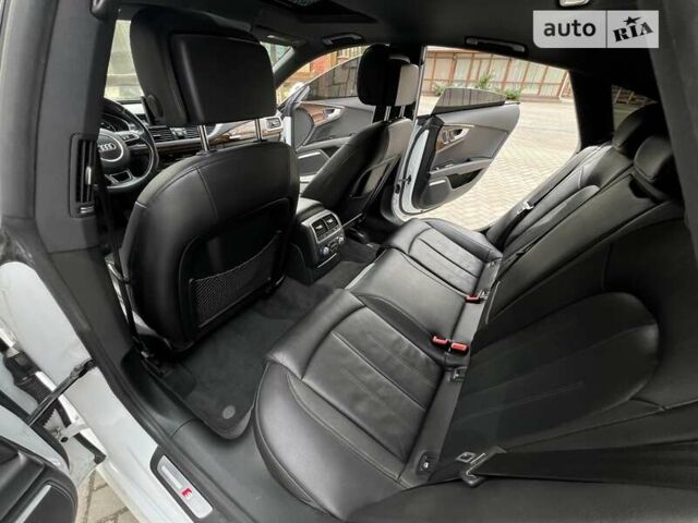 Белый Ауди A7 Sportback, объемом двигателя 3 л и пробегом 142 тыс. км за 25000 $, фото 46 на Automoto.ua