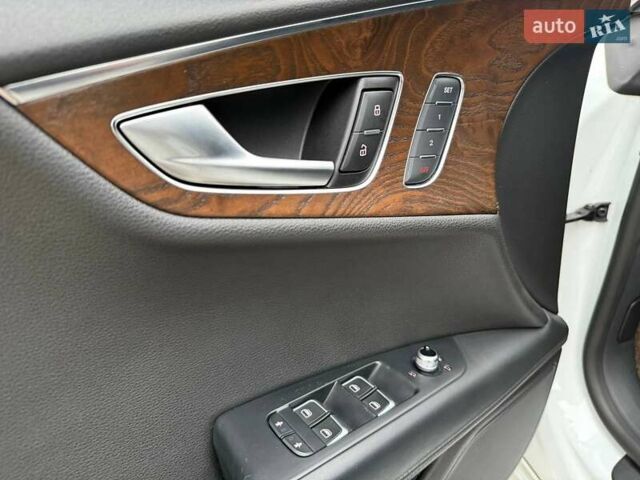Белый Ауди A7 Sportback, объемом двигателя 2.97 л и пробегом 137 тыс. км за 28990 $, фото 14 на Automoto.ua