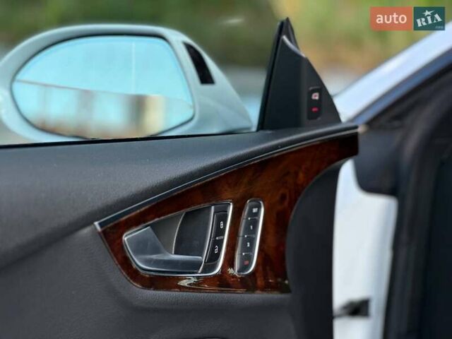 Ауди A7 Sportback 2016 в Киеве на Automoto.ua Белый Ауди A7 Sportback, объемом двигателя 3 л и пробегом 26 тыс. км за 24990 $, фото 14 на Automoto.ua