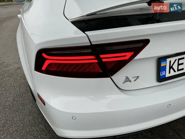 Білий Ауді A7 Sportback, об'ємом двигуна 3 л та пробігом 118 тис. км за 33300 $, фото 17 на Automoto.ua