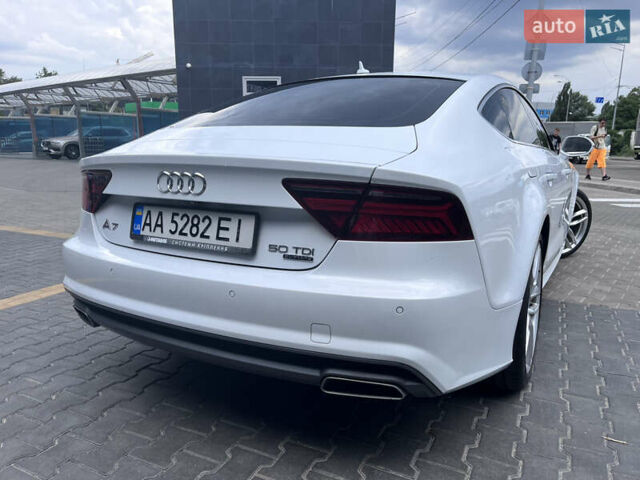 Белый Ауди A7 Sportback, объемом двигателя 2.97 л и пробегом 180 тыс. км за 33800 $, фото 4 на Automoto.ua