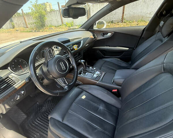 Белый Ауди A7 Sportback, объемом двигателя 3 л и пробегом 149 тыс. км за 28500 $, фото 10 на Automoto.ua