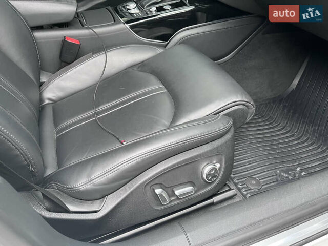 Белый Ауди A7 Sportback, объемом двигателя 2.97 л и пробегом 180 тыс. км за 33800 $, фото 17 на Automoto.ua