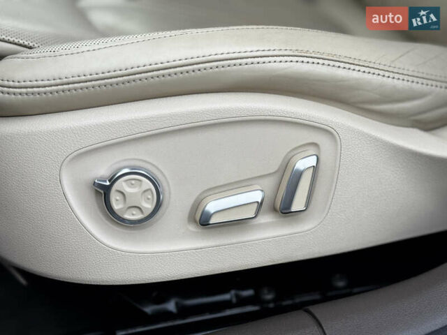 Белый Ауди A7 Sportback, объемом двигателя 3 л и пробегом 125 тыс. км за 23900 $, фото 33 на Automoto.ua