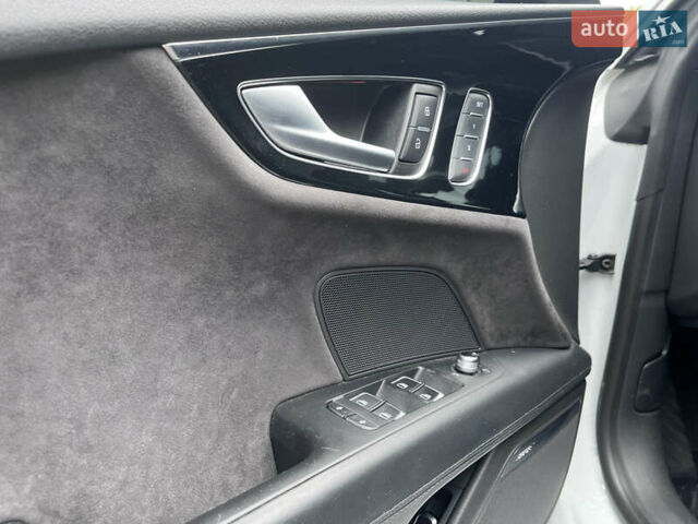 Белый Ауди A7 Sportback, объемом двигателя 2.97 л и пробегом 180 тыс. км за 33800 $, фото 14 на Automoto.ua