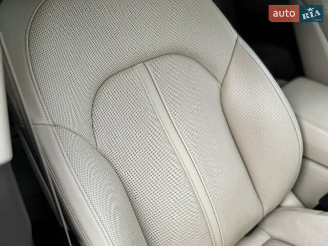 Белый Ауди A7 Sportback, объемом двигателя 3 л и пробегом 125 тыс. км за 23900 $, фото 52 на Automoto.ua
