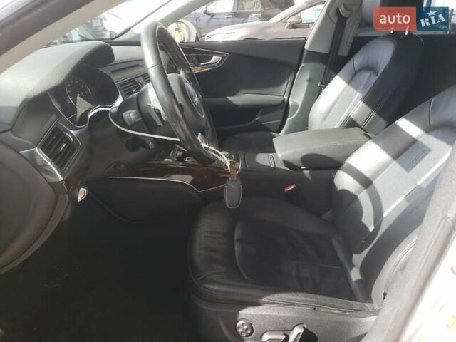 Белый Ауди A7 Sportback, объемом двигателя 3 л и пробегом 160 тыс. км за 4200 $, фото 6 на Automoto.ua