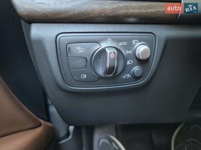 Білий Ауді A7 Sportback, об'ємом двигуна 3 л та пробігом 207 тис. км за 23999 $, фото 7 на Automoto.ua