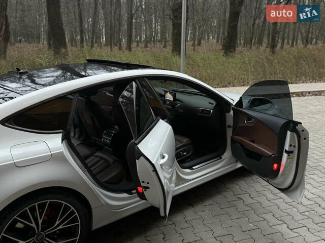 Белый Ауди A7 Sportback, объемом двигателя 3 л и пробегом 180 тыс. км за 23550 $, фото 15 на Automoto.ua