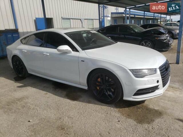 Белый Ауди A7 Sportback, объемом двигателя 3 л и пробегом 160 тыс. км за 4200 $, фото 3 на Automoto.ua
