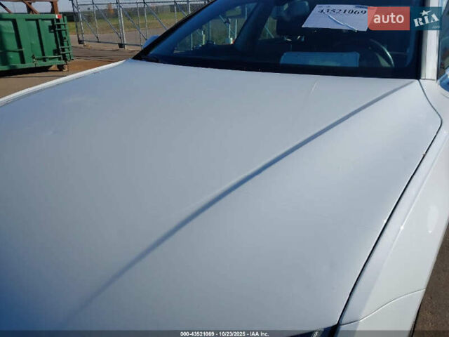 Белый Ауди A7 Sportback, объемом двигателя 3 л и пробегом 85 тыс. км за 5500 $, фото 16 на Automoto.ua