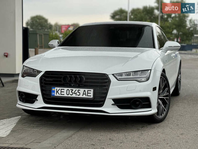 Белый Ауди A7 Sportback, объемом двигателя 3 л и пробегом 118 тыс. км за 33300 $, фото 2 на Automoto.ua