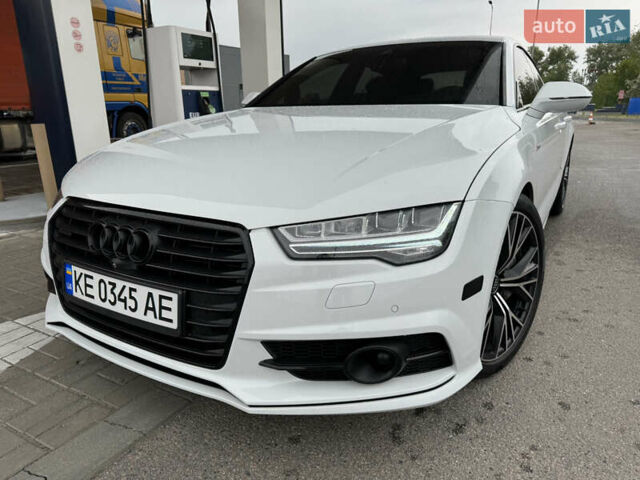 Белый Ауди A7 Sportback, объемом двигателя 3 л и пробегом 118 тыс. км за 33300 $, фото 8 на Automoto.ua