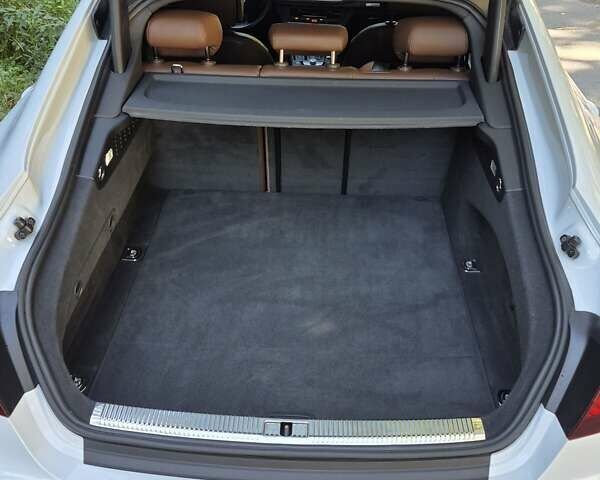 Білий Ауді A7 Sportback, об'ємом двигуна 3 л та пробігом 207 тис. км за 23999 $, фото 10 на Automoto.ua