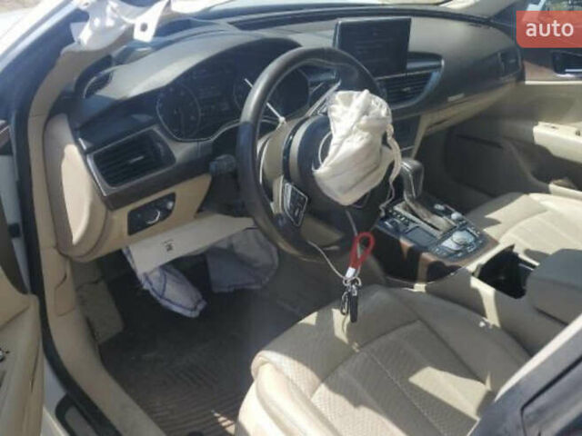 Белый Ауди A7 Sportback, объемом двигателя 3 л и пробегом 105 тыс. км за 9400 $, фото 6 на Automoto.ua