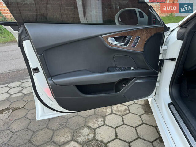 Белый Ауди A7 Sportback, объемом двигателя 3 л и пробегом 108 тыс. км за 21900 $, фото 18 на Automoto.ua