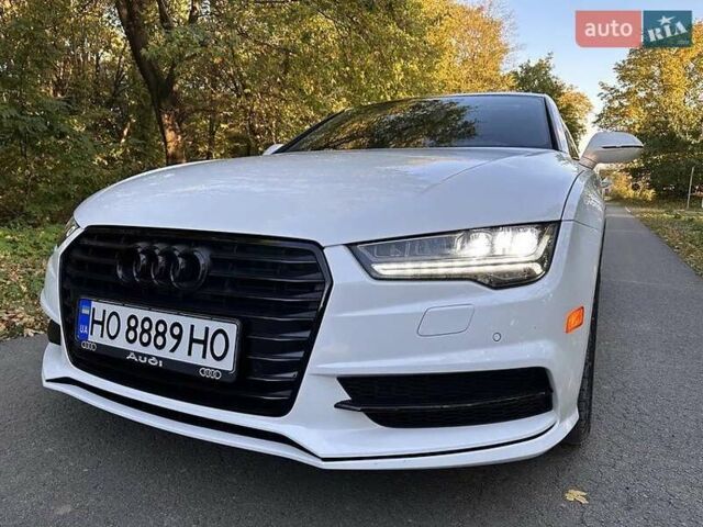 Белый Ауди A7 Sportback, объемом двигателя 3 л и пробегом 115 тыс. км за 25800 $, фото 3 на Automoto.ua