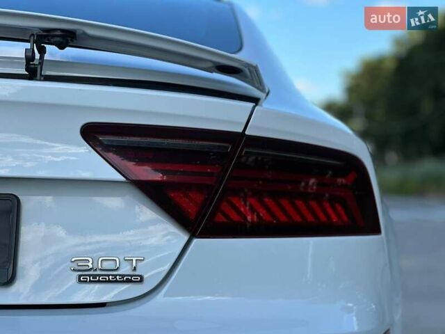 Ауди A7 Sportback 2016 в Киеве на Automoto.ua Белый Ауди A7 Sportback, объемом двигателя 3 л и пробегом 26 тыс. км за 24990 $, фото 9 на Automoto.ua