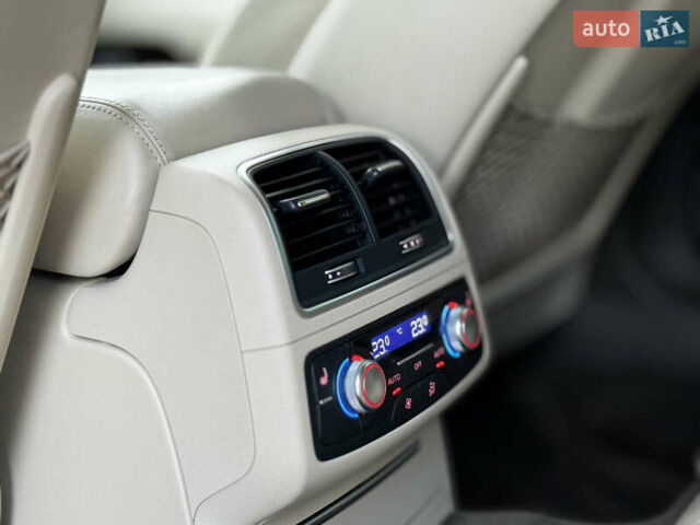 Белый Ауди A7 Sportback, объемом двигателя 3 л и пробегом 125 тыс. км за 23900 $, фото 63 на Automoto.ua