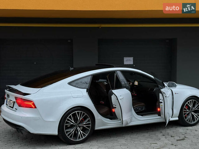 Белый Ауди A7 Sportback, объемом двигателя 3 л и пробегом 180 тыс. км за 23550 $, фото 6 на Automoto.ua