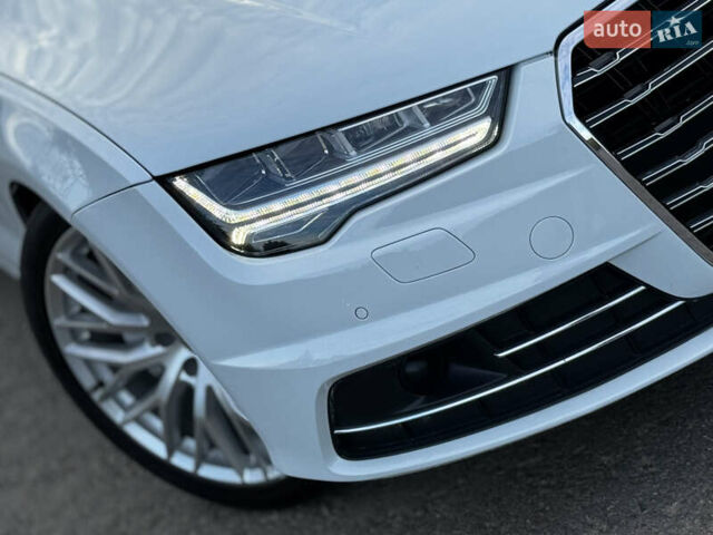 Белый Ауди A7 Sportback, объемом двигателя 3 л и пробегом 125 тыс. км за 23900 $, фото 3 на Automoto.ua