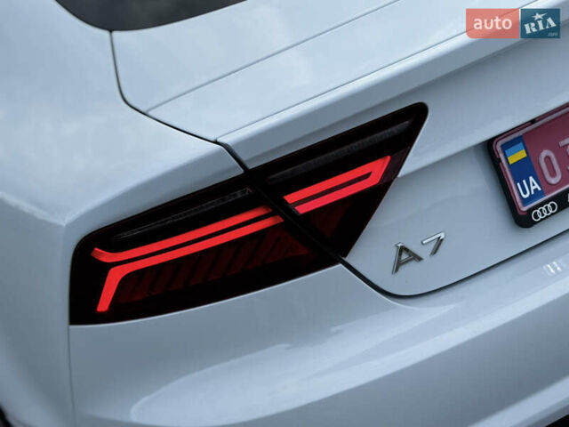 Белый Ауди A7 Sportback, объемом двигателя 3 л и пробегом 125 тыс. км за 23900 $, фото 13 на Automoto.ua
