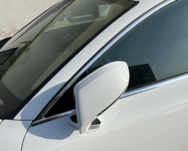 Белый Ауди A7 Sportback, объемом двигателя 3 л и пробегом 133 тыс. км за 26900 $, фото 9 на Automoto.ua