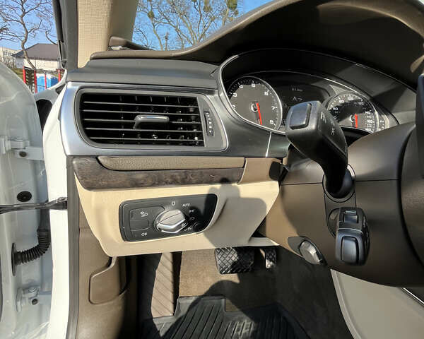 Белый Ауди A7 Sportback, объемом двигателя 3 л и пробегом 133 тыс. км за 26900 $, фото 23 на Automoto.ua