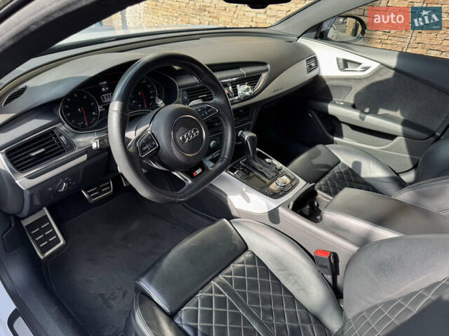Белый Ауди A7 Sportback, объемом двигателя 3 л и пробегом 139 тыс. км за 26800 $, фото 10 на Automoto.ua