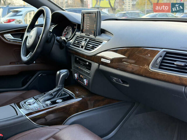 Белый Ауди A7 Sportback, объемом двигателя 3 л и пробегом 256 тыс. км за 19800 $, фото 48 на Automoto.ua