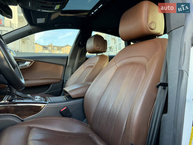 Белый Ауди A7 Sportback, объемом двигателя 3 л и пробегом 256 тыс. км за 19800 $, фото 30 на Automoto.ua