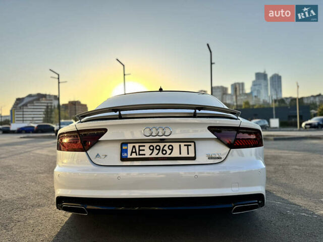 Белый Ауди A7 Sportback, объемом двигателя 3 л и пробегом 109 тыс. км за 26400 $, фото 16 на Automoto.ua
