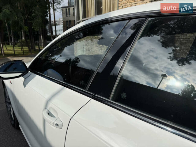 Белый Ауди A7 Sportback, объемом двигателя 3 л и пробегом 139 тыс. км за 26800 $, фото 26 на Automoto.ua