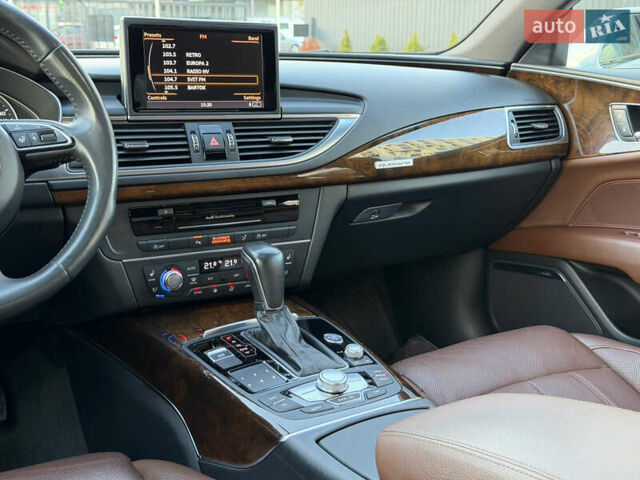 Белый Ауди A7 Sportback, объемом двигателя 3 л и пробегом 256 тыс. км за 19800 $, фото 40 на Automoto.ua