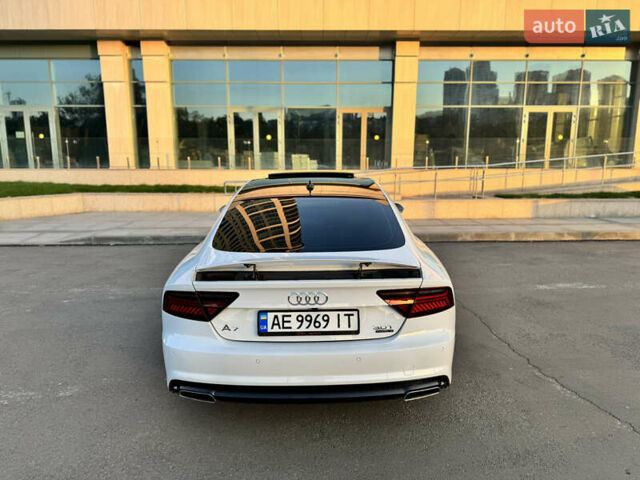 Белый Ауди A7 Sportback, объемом двигателя 3 л и пробегом 109 тыс. км за 26400 $, фото 11 на Automoto.ua