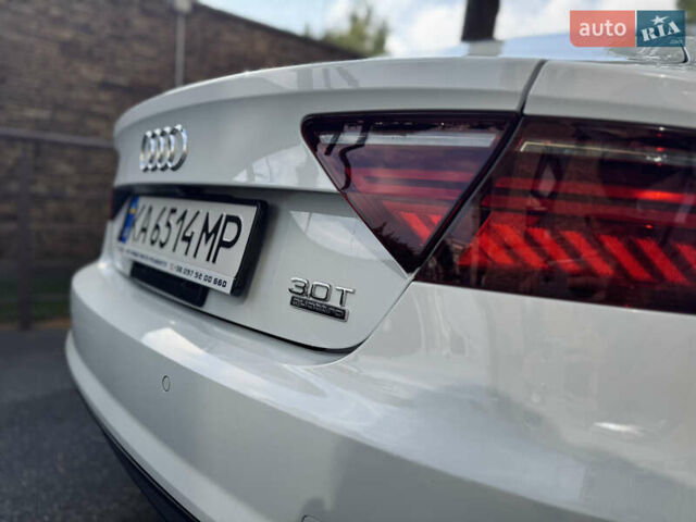 Белый Ауди A7 Sportback, объемом двигателя 3 л и пробегом 139 тыс. км за 26800 $, фото 5 на Automoto.ua