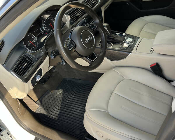 Белый Ауди A7 Sportback, объемом двигателя 3 л и пробегом 133 тыс. км за 26900 $, фото 14 на Automoto.ua