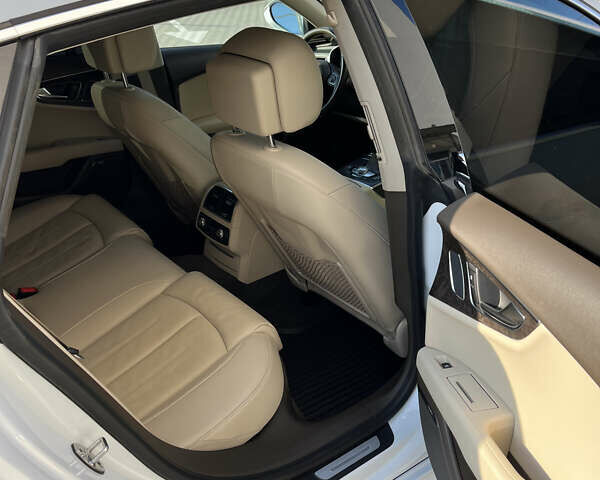 Белый Ауди A7 Sportback, объемом двигателя 3 л и пробегом 133 тыс. км за 26900 $, фото 17 на Automoto.ua