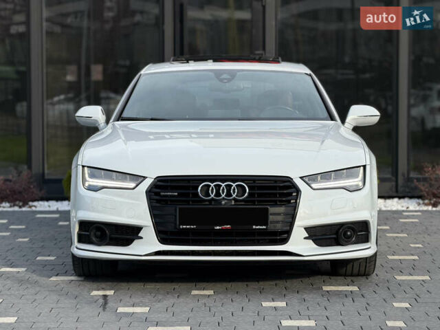 Белый Ауди A7 Sportback, объемом двигателя 3 л и пробегом 256 тыс. км за 19800 $, фото 2 на Automoto.ua