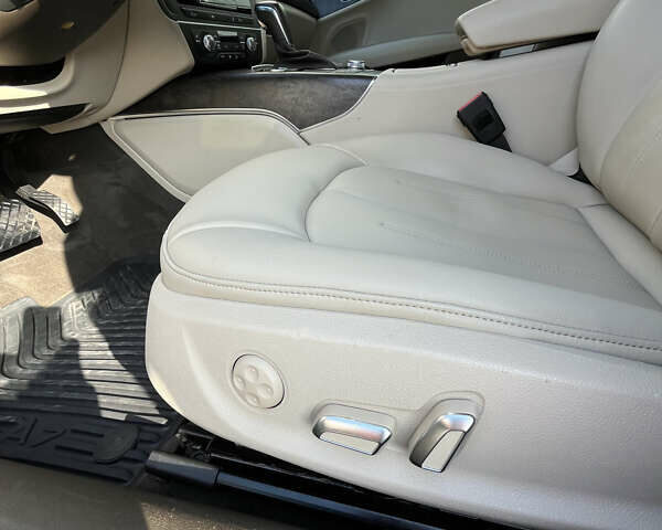 Белый Ауди A7 Sportback, объемом двигателя 3 л и пробегом 133 тыс. км за 26900 $, фото 15 на Automoto.ua