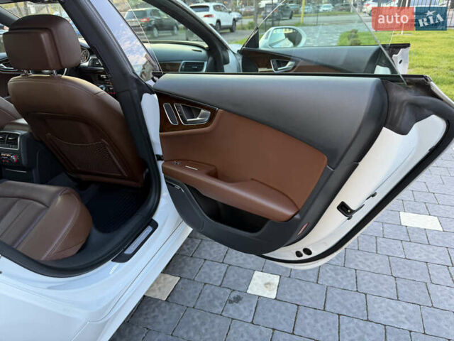 Белый Ауди A7 Sportback, объемом двигателя 3 л и пробегом 256 тыс. км за 19800 $, фото 36 на Automoto.ua