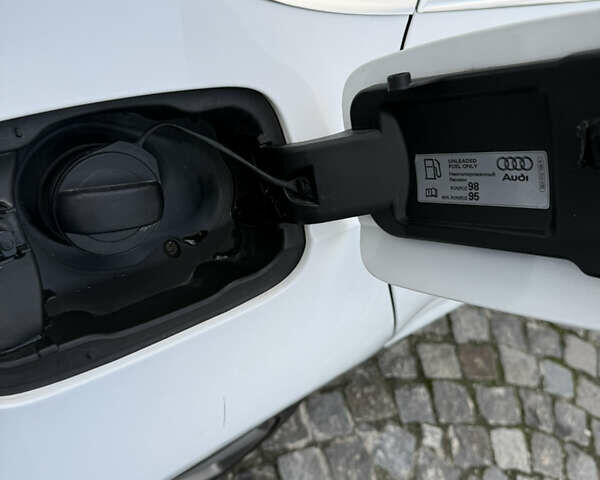 Білий Ауді A7 Sportback, об'ємом двигуна 1.98 л та пробігом 141 тис. км за 24000 $, фото 7 на Automoto.ua
