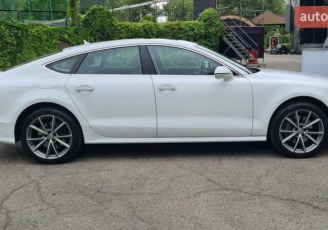 Білий Ауді A7 Sportback, об'ємом двигуна 1.98 л та пробігом 141 тис. км за 29500 $, фото 10 на Automoto.ua
