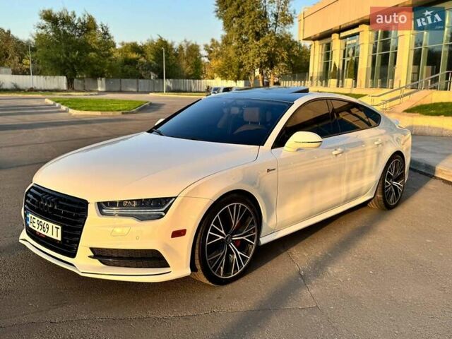 Білий Ауді A7 Sportback, об'ємом двигуна 3 л та пробігом 111 тис. км за 25800 $, фото 17 на Automoto.ua