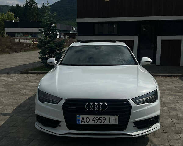 Белый Ауди A7 Sportback, объемом двигателя 3 л и пробегом 249 тыс. км за 26000 $, фото 2 на Automoto.ua